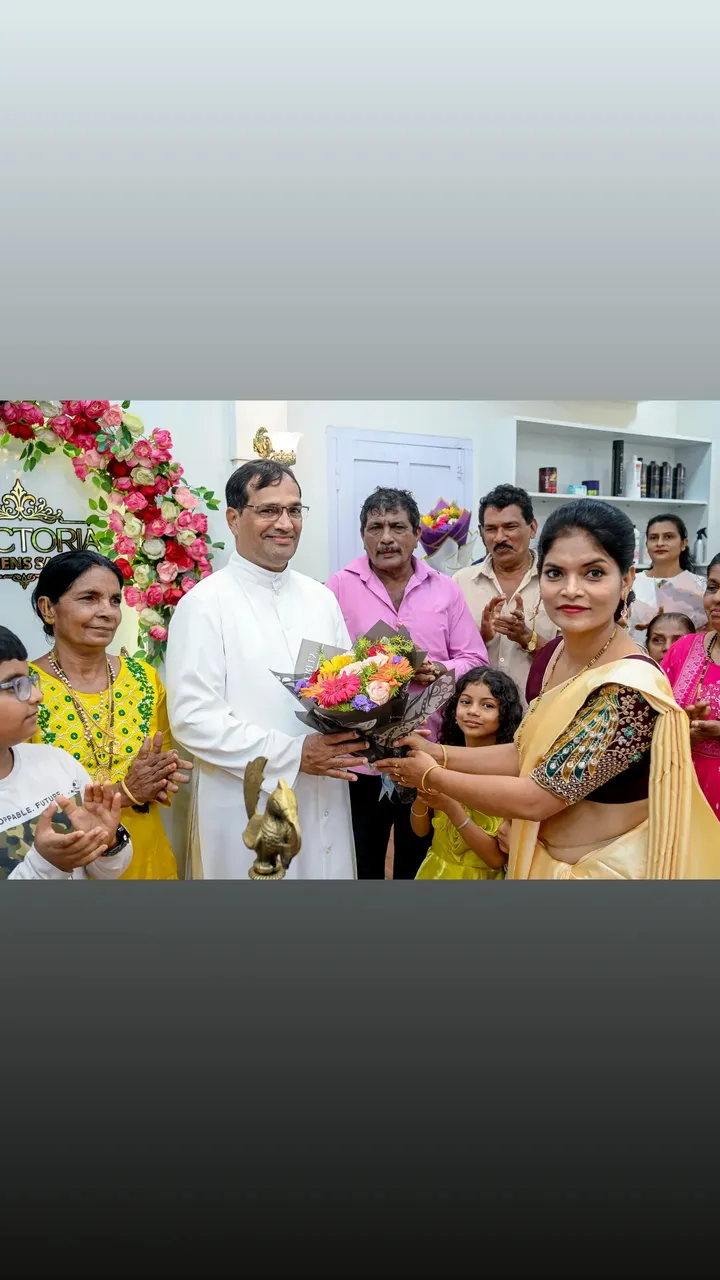 P VICTORIA WOMENS SALON Service in Mangalore